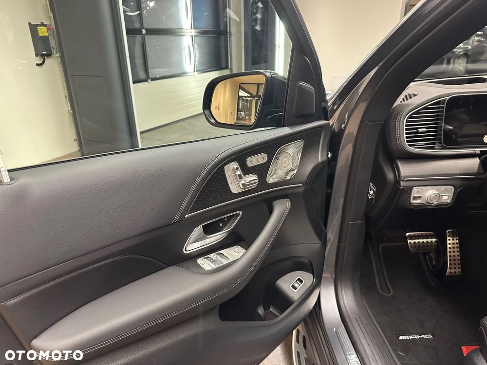 Mercedes-Benz GLE - 24