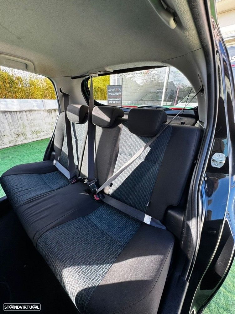 Toyota Yaris 1.33 VVT-i Sport+Navi - 11