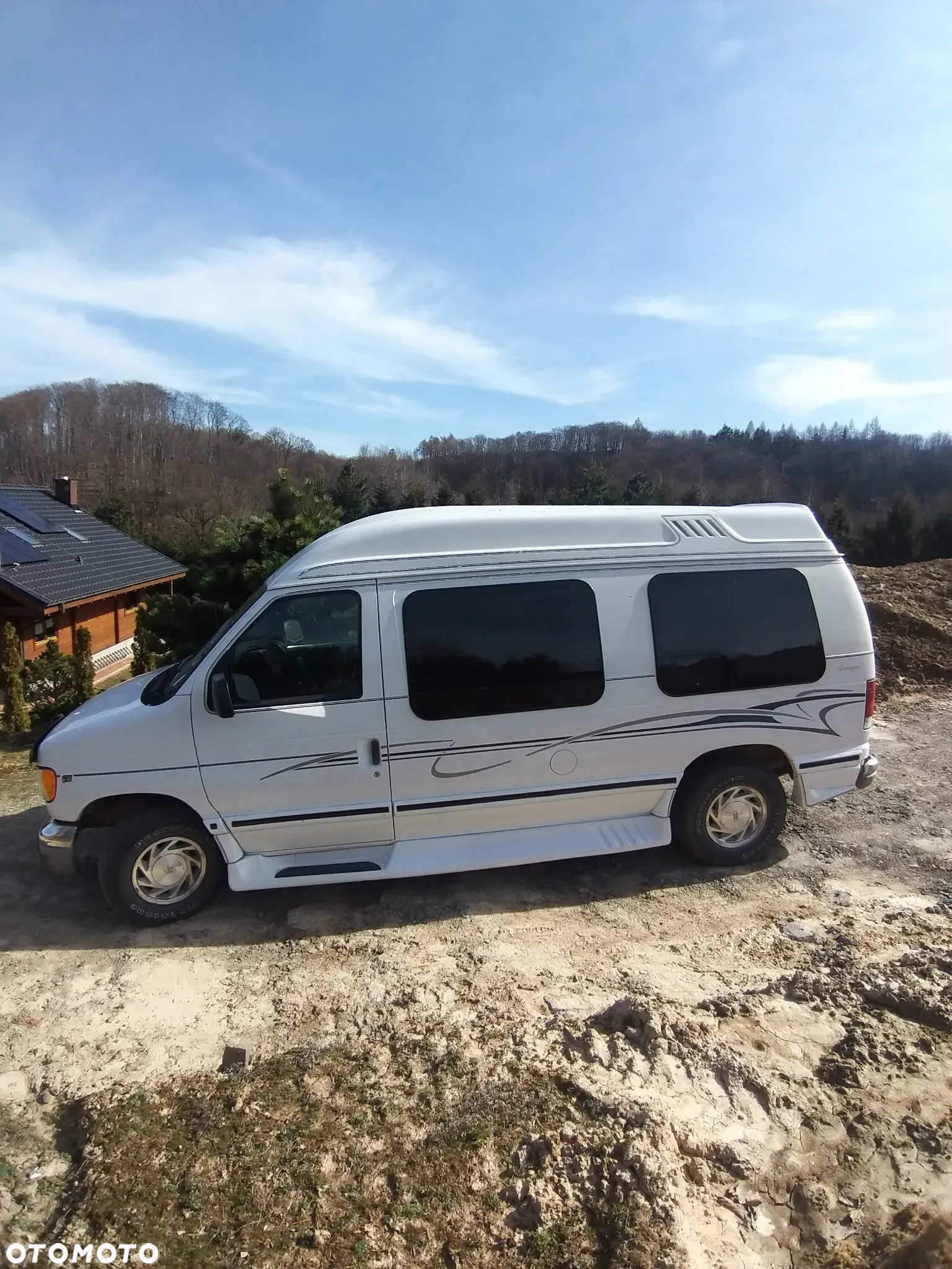 Ford Econoline - 5