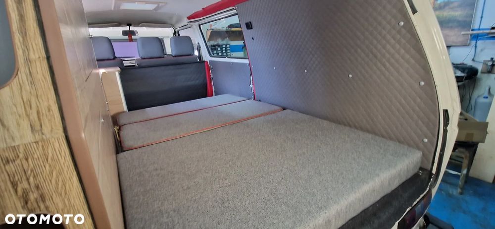Volkswagen T3 ( 251 ) buskamper - 11
