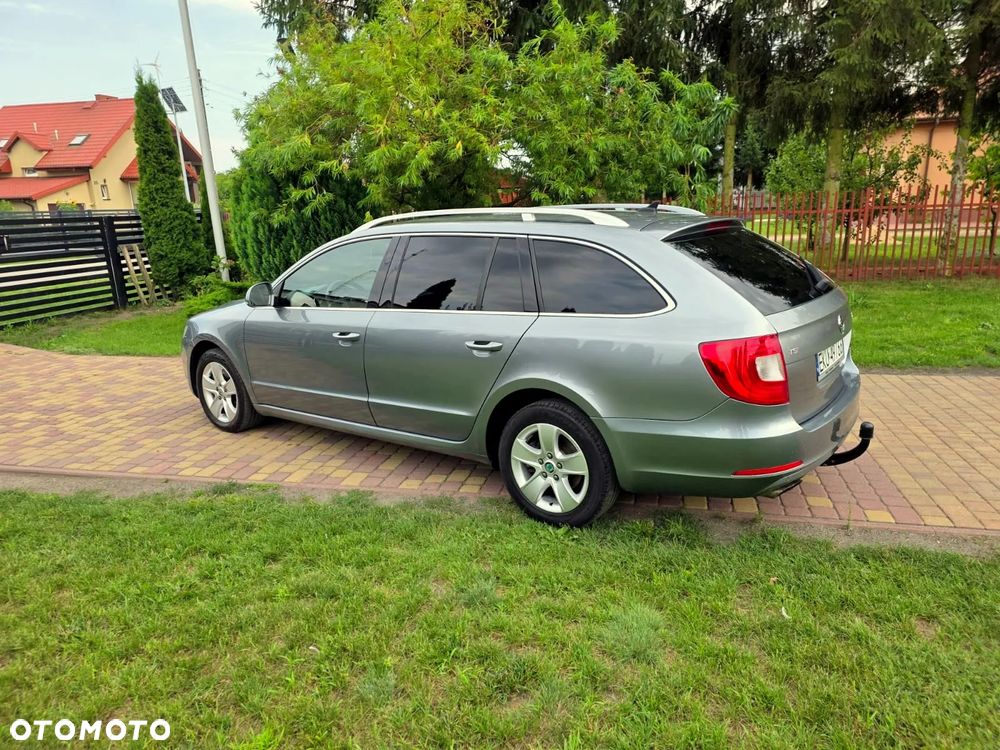 Skoda Superb 1.8 TSI Elegance DSG - 3