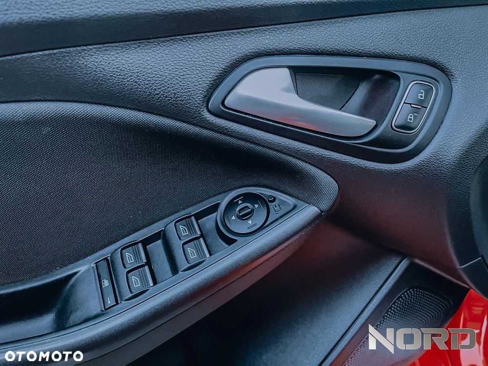 Ford Focus 1.5 EcoBoost Trend Sport ASS - 18