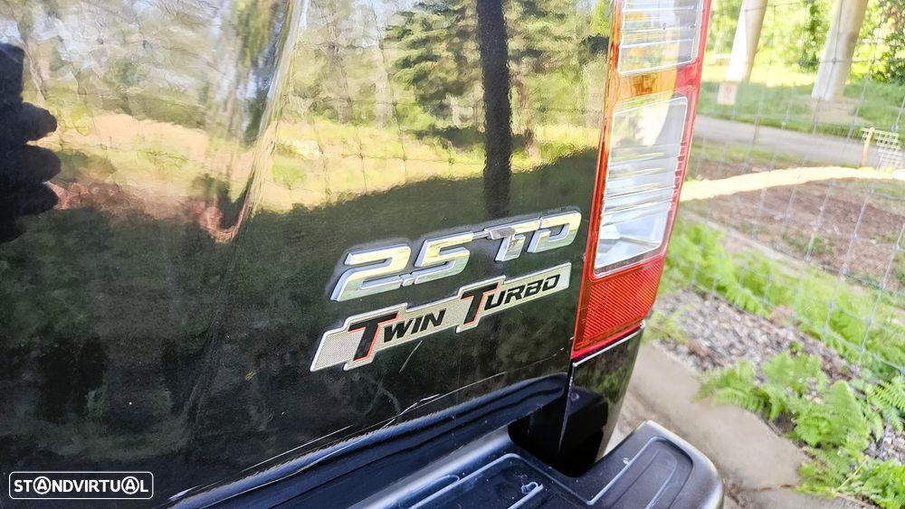Isuzu D-Max 4x4 Cabine Dupla Custom - 38