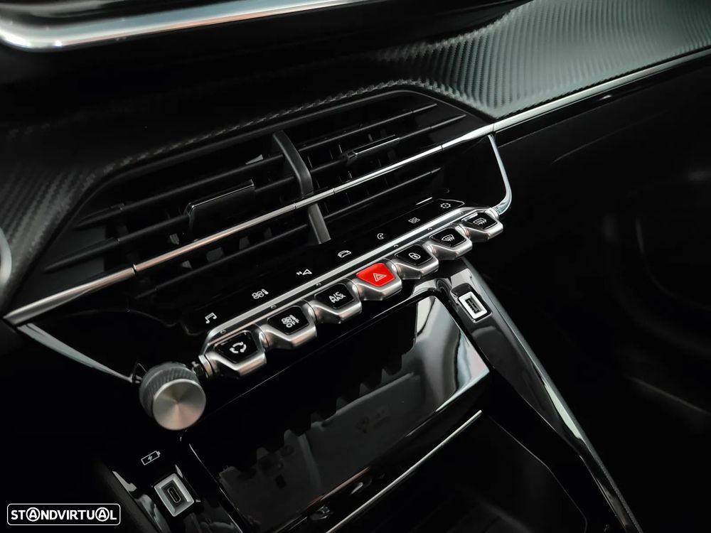 Peugeot 208 1.2 PureTech Allure Pack EAT8 - 46