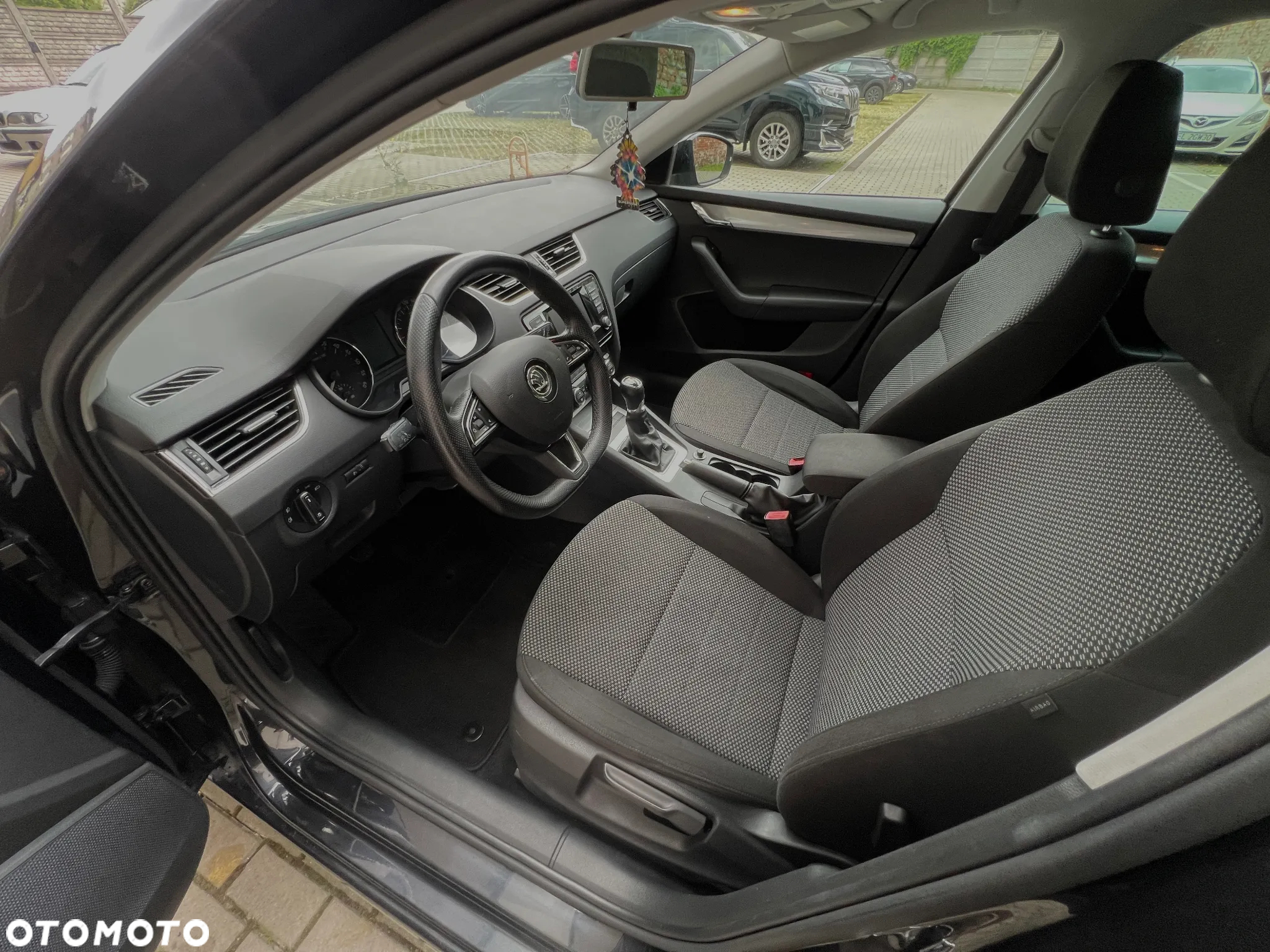 Skoda Octavia 1.6 TDI Active - 10