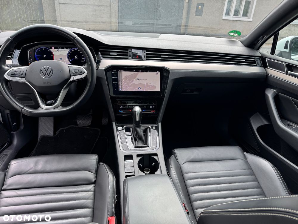 Volkswagen Passat - 7