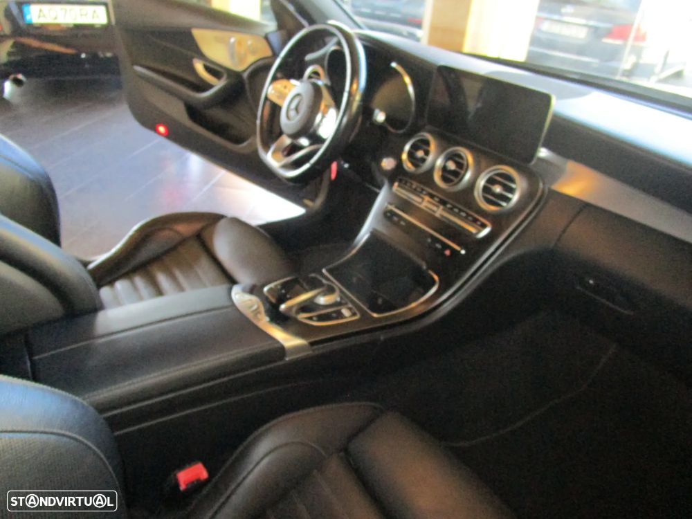 Mercedes-Benz C 220 d Cabrio 9G-Tronic AMG Line Plus - 21