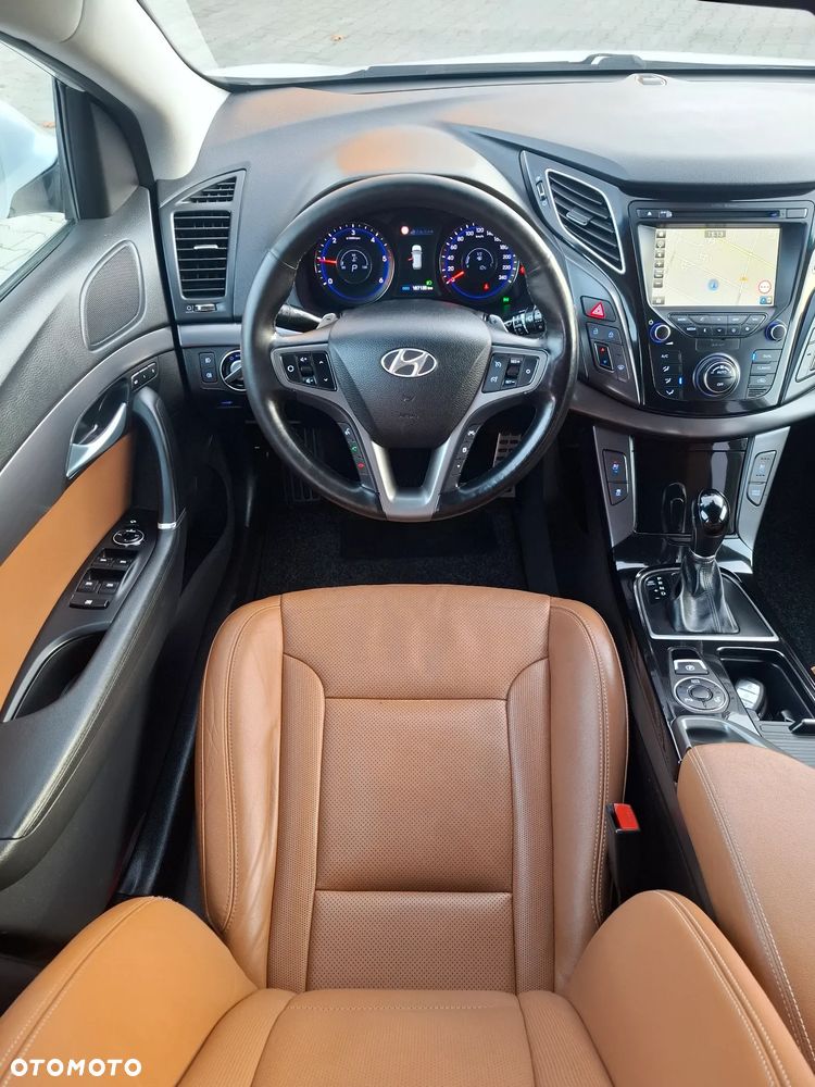 Hyundai i40 i40cw 1.7 CRDi Automatik Premium - 12