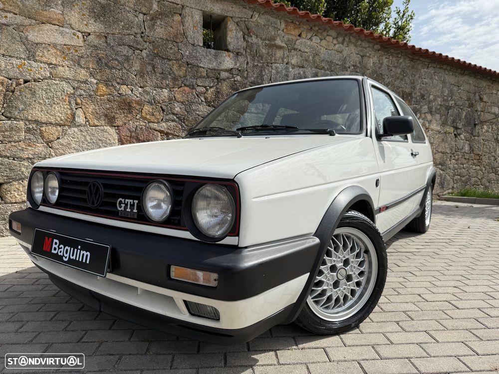 VW Golf 1.8 GTI 16V - 1