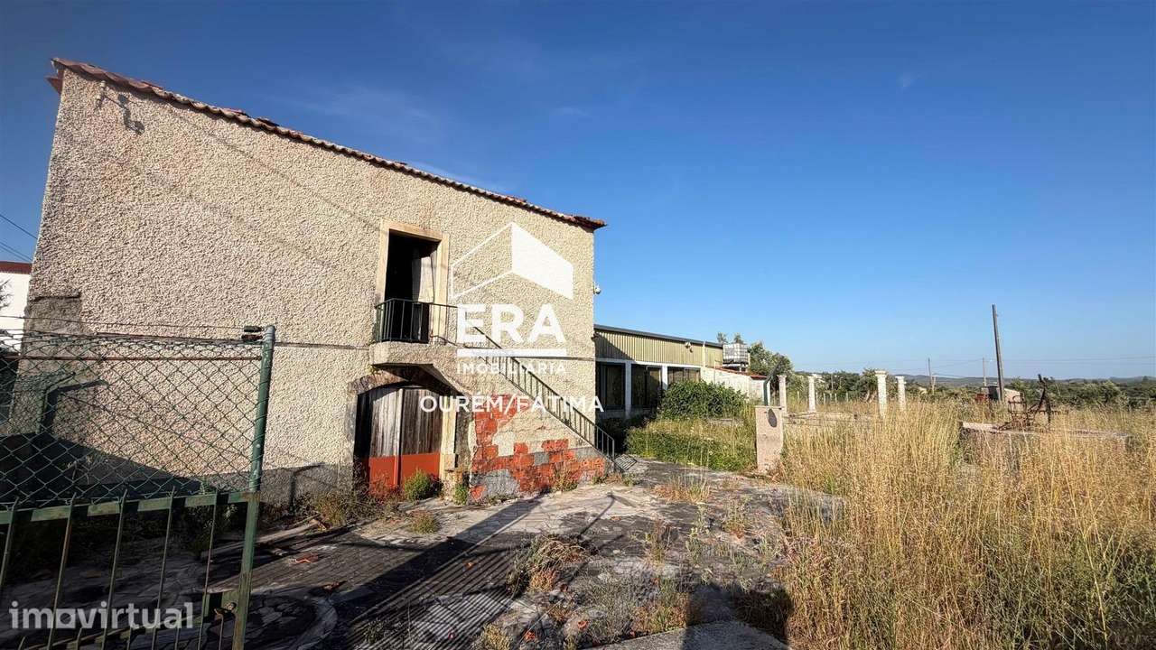 Moradia T5 para recuperar, Freixianda - Grande imagem: 3/16
