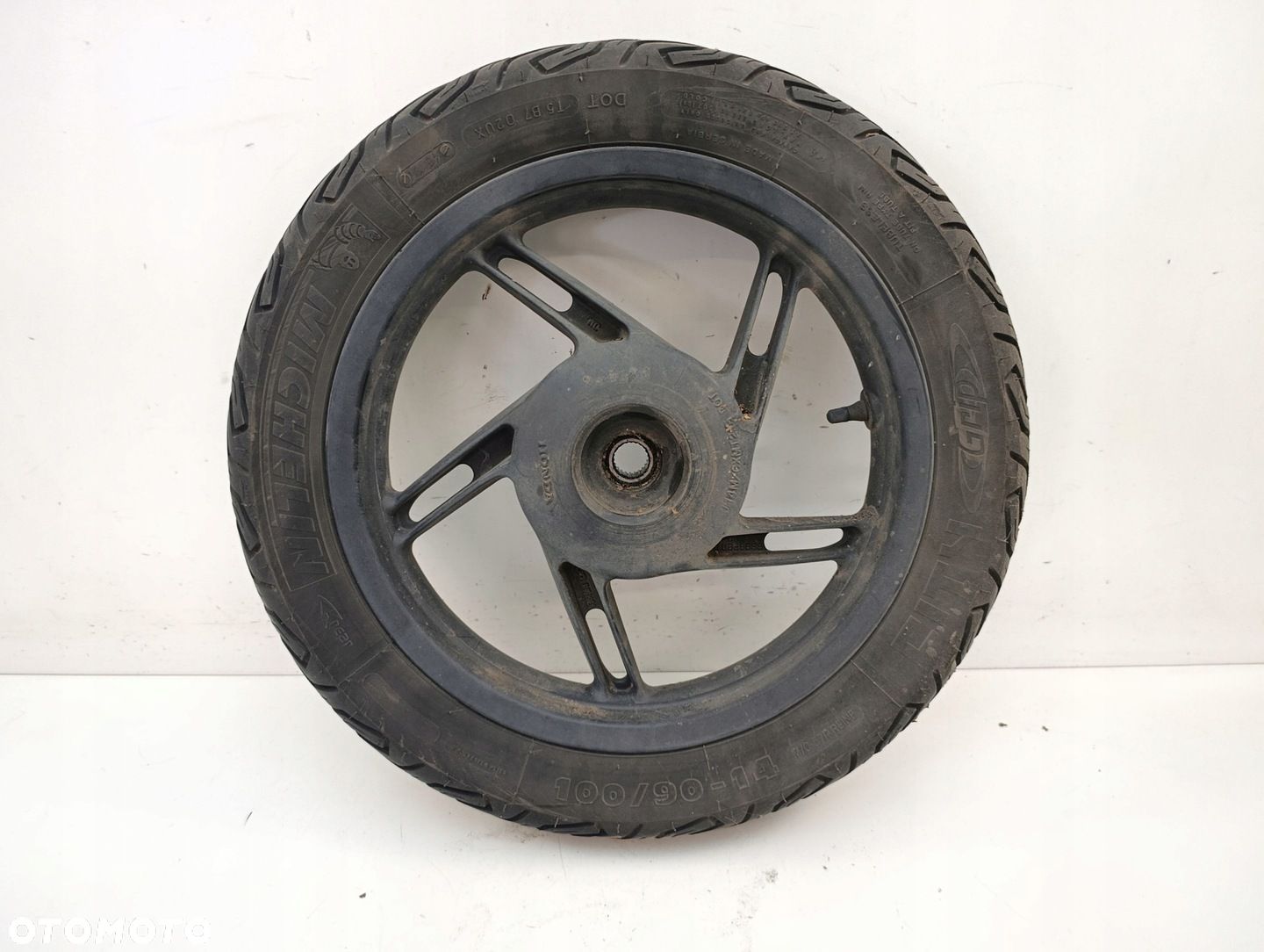 HONDA PCX 125 09-13 KOŁO OPONA FELGA TYŁ - 1