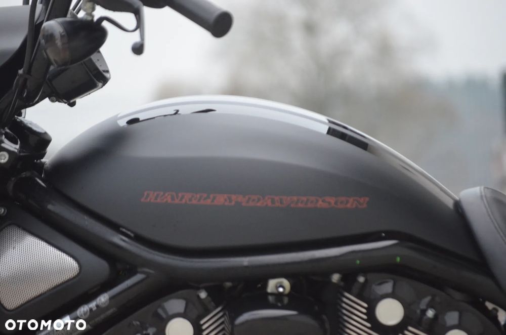 Harley-Davidson V-Rod Night Rod - 5