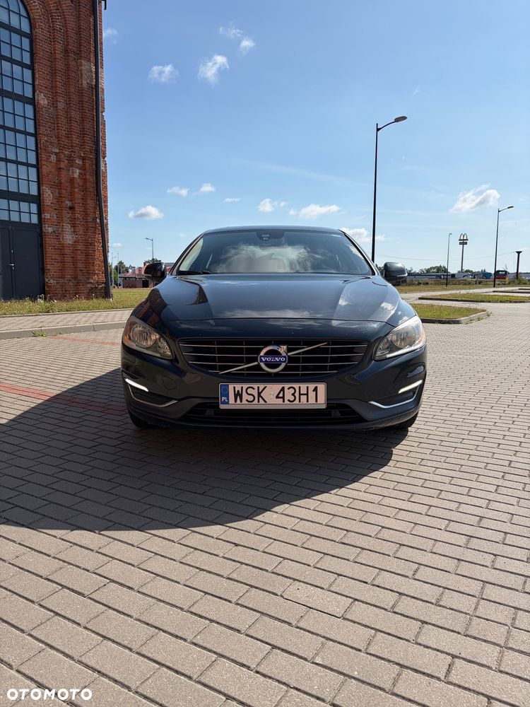 Volvo S60 - 2