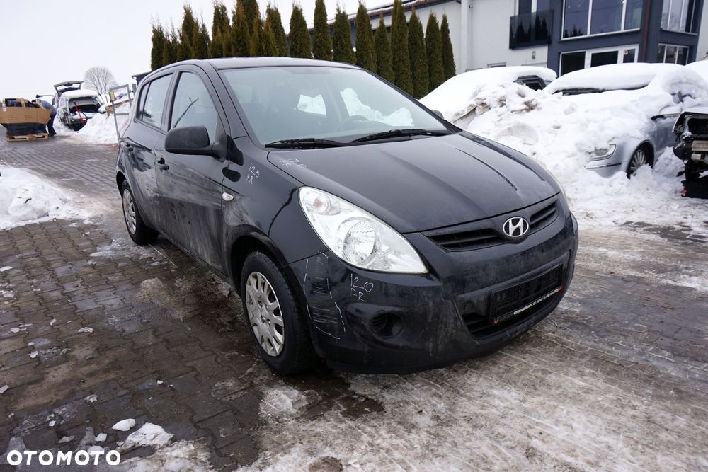 HYUNDAI I20 I 5D HB 2011 FR 1.2 16V G4LA 78KM CZARNY na części - 7