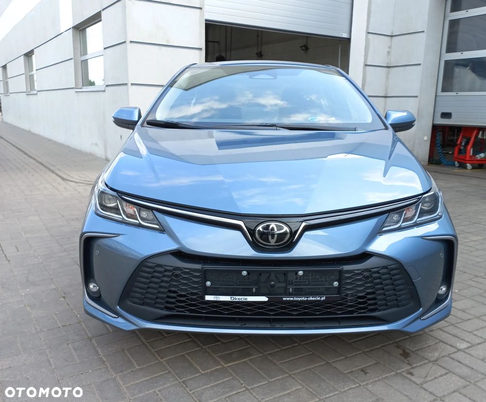 Toyota Corolla - 1
