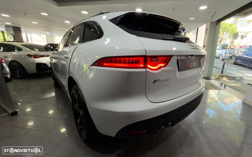 Jaguar F-Pace 2.0 i4D R-Sport AWD Aut. - 31