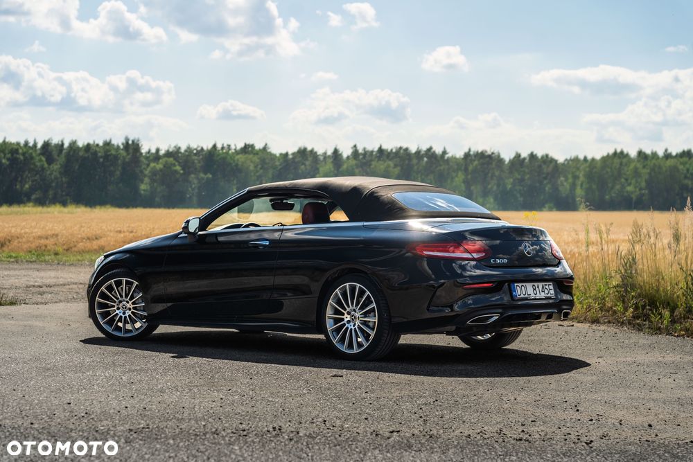 Mercedes-Benz Klasa C 300 9G-TRONIC - 5