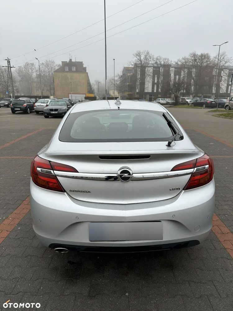 Opel Insignia 2.0 CDTI Cosmo - 3
