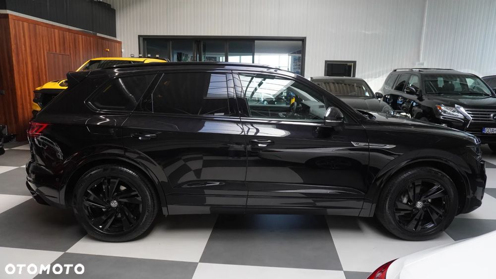 Volkswagen Touareg 3.0 V6 TDI SCR 4Motion Automatik R-Line - 17