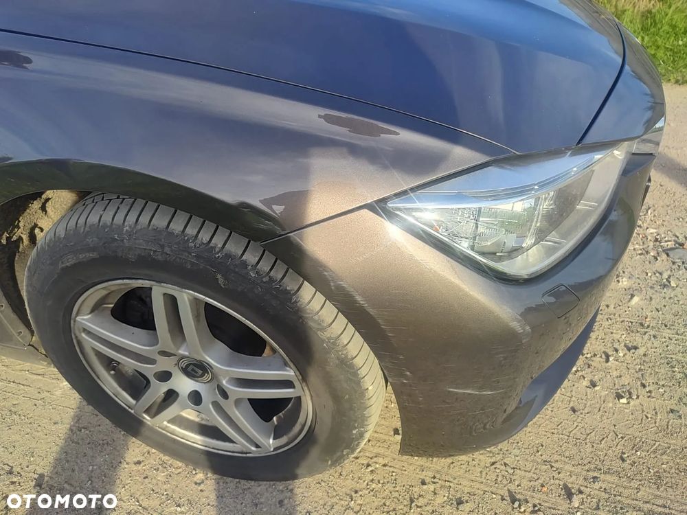 BMW Seria 3 - 12