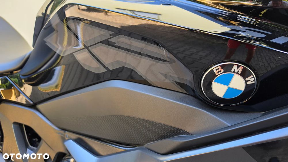 BMW XR - 29