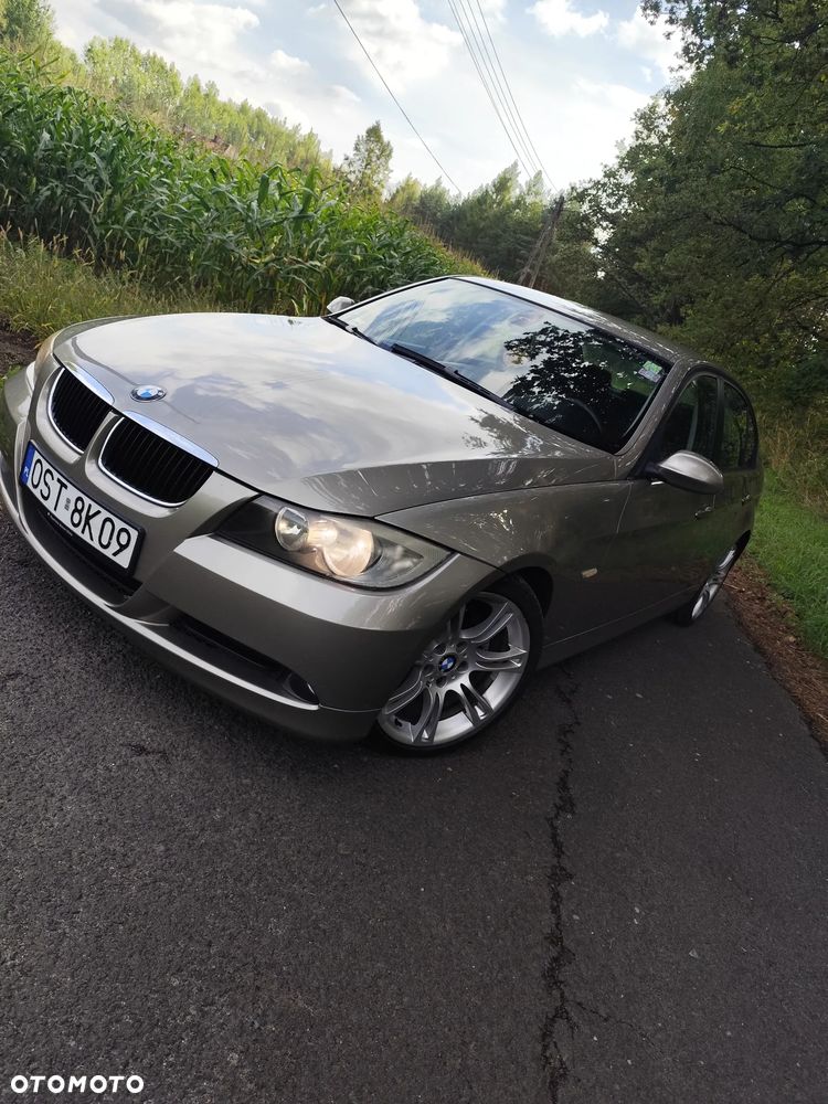 BMW Seria 3 - 1
