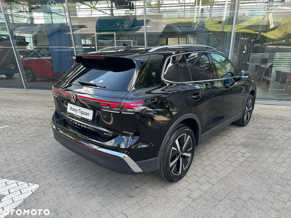 Volkswagen Tiguan 2.0 TSI 4Mot Elegance DSG - 9