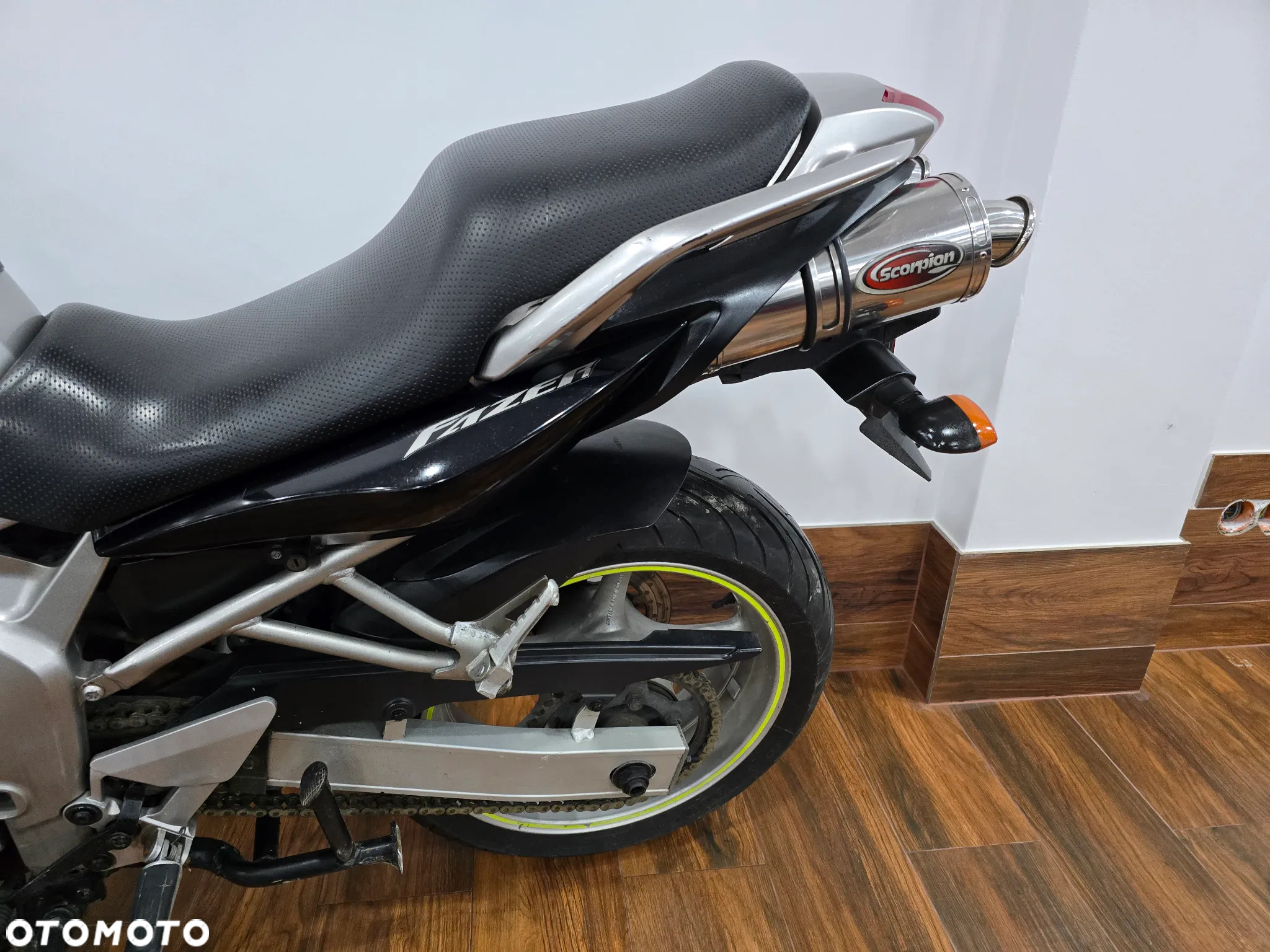 Yamaha FZ - 25