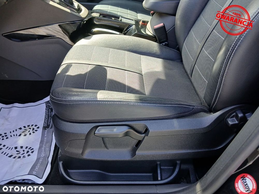 Ford Kuga - 16