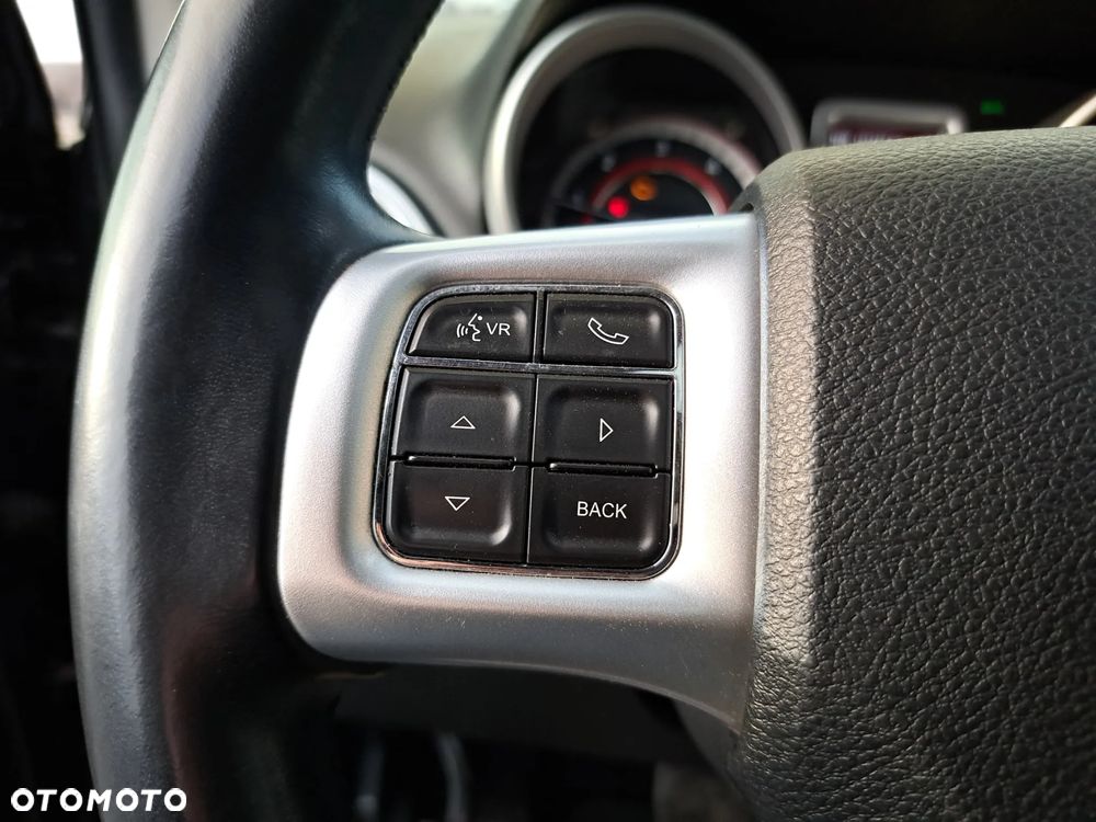 Fiat Freemont 2.0 Multijet 16V DPF Automatik Allrad Black Code - 19