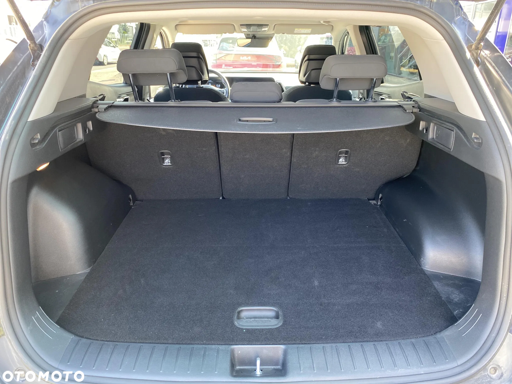 Kia Sportage - 16
