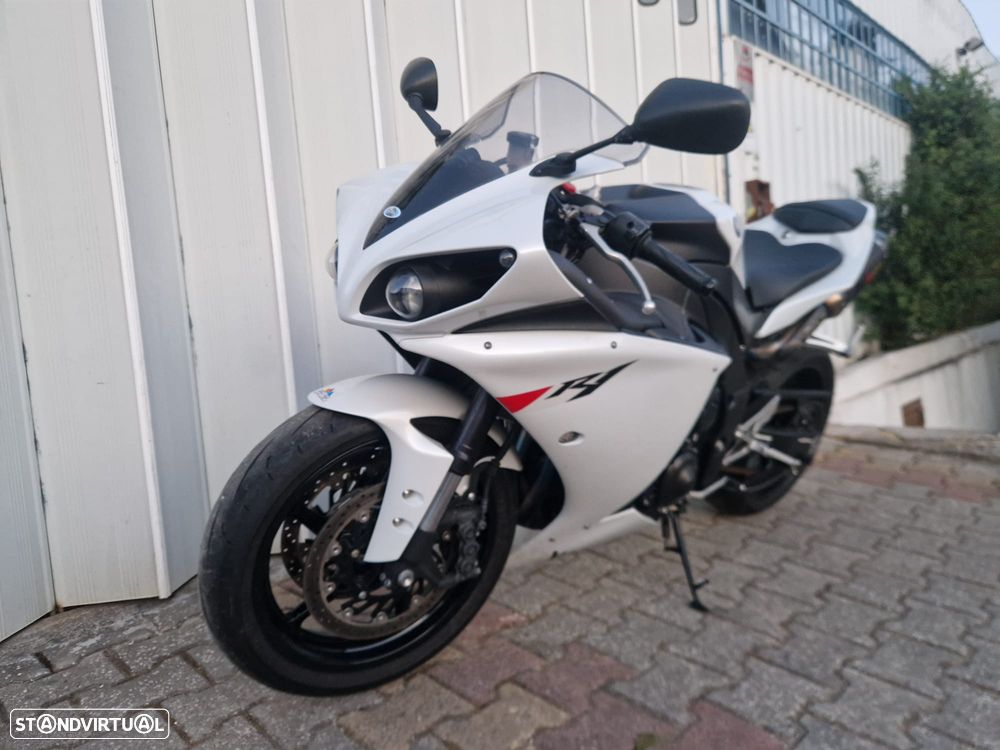 Yamaha YZF R1  Possível Financiamento - 13
