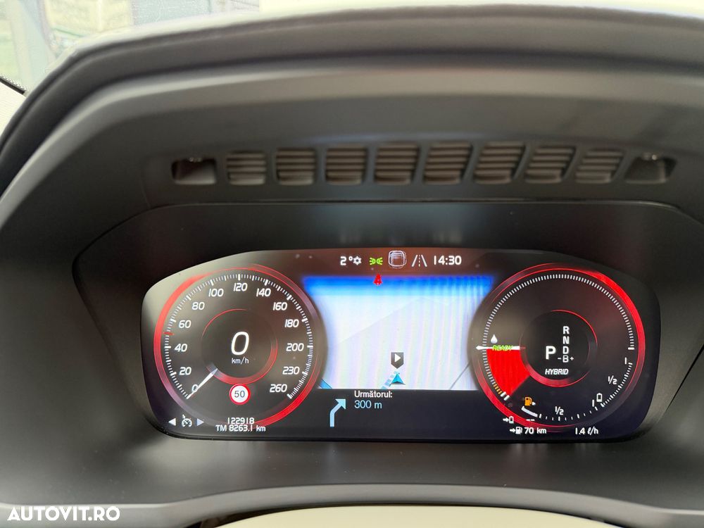 Volvo XC 90 T8 AWD Recharge Geartronic Inscription Edition - 25