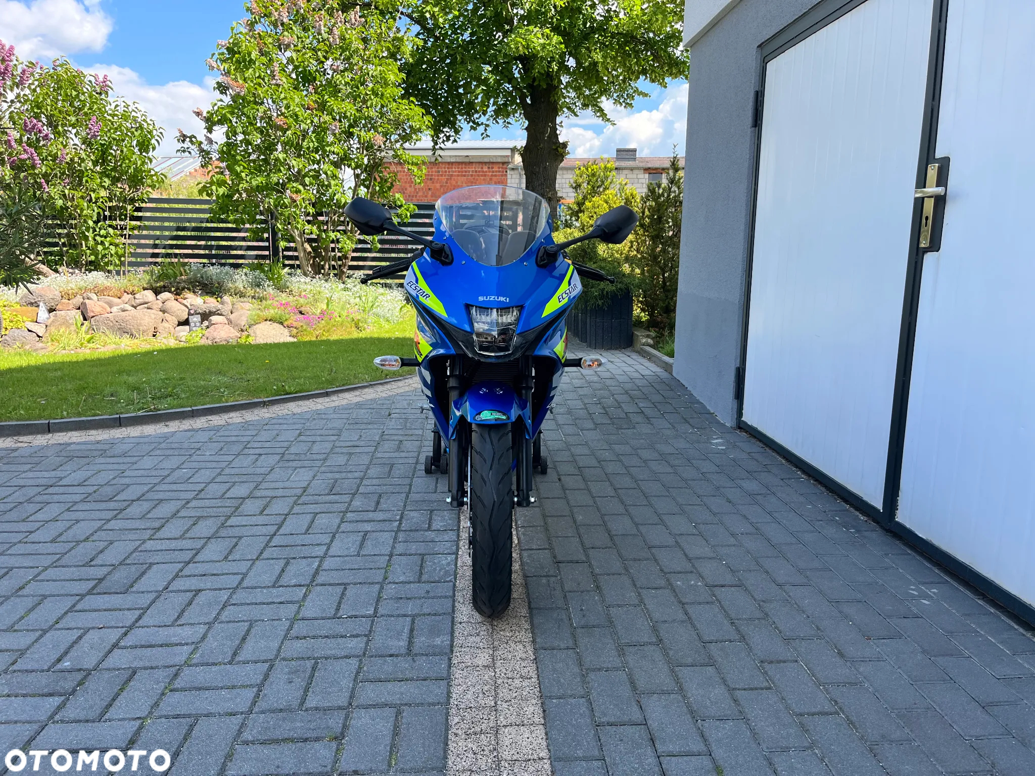 Suzuki GSX-R - 9