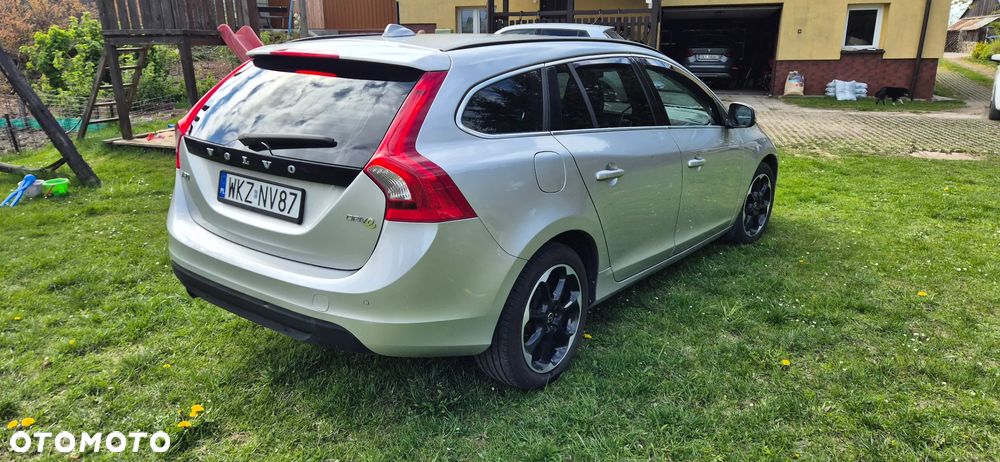 Volvo V60 D2 - 3