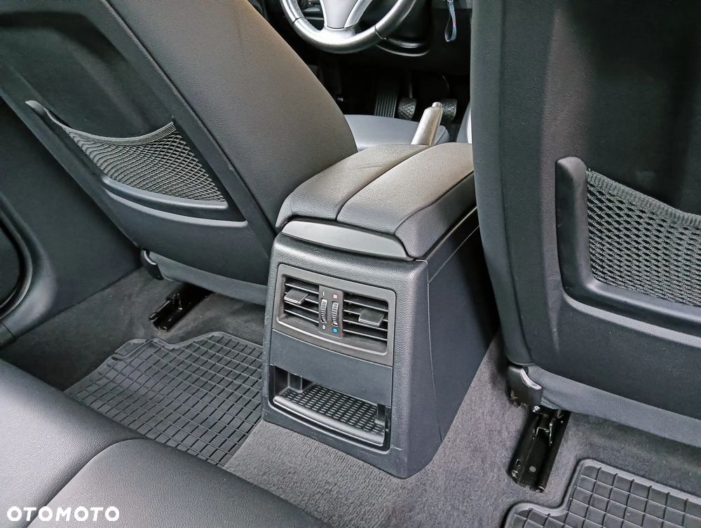 BMW Seria 3 - 15