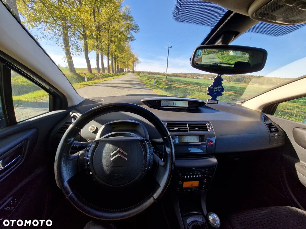 Citroën C4 - 11