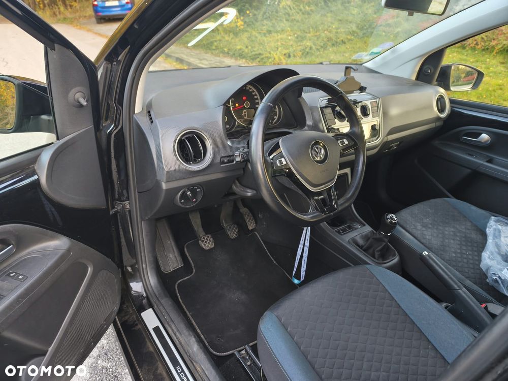 Volkswagen up! IQ.DRIVE - 6