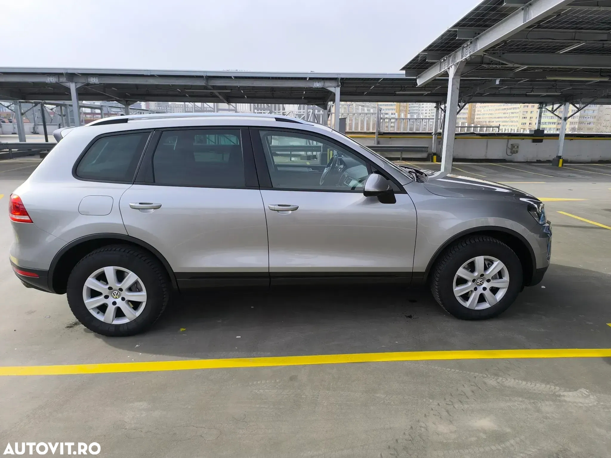 Volkswagen Touareg 3.0 V6 TDI BMT - 6