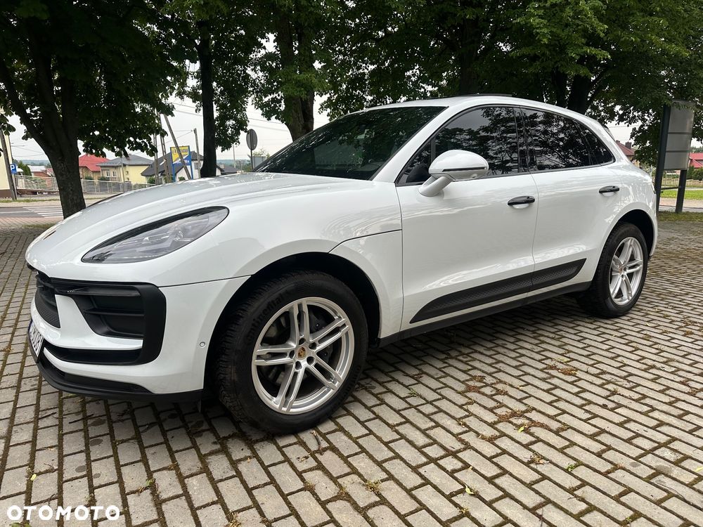 Porsche Macan Standard - 4