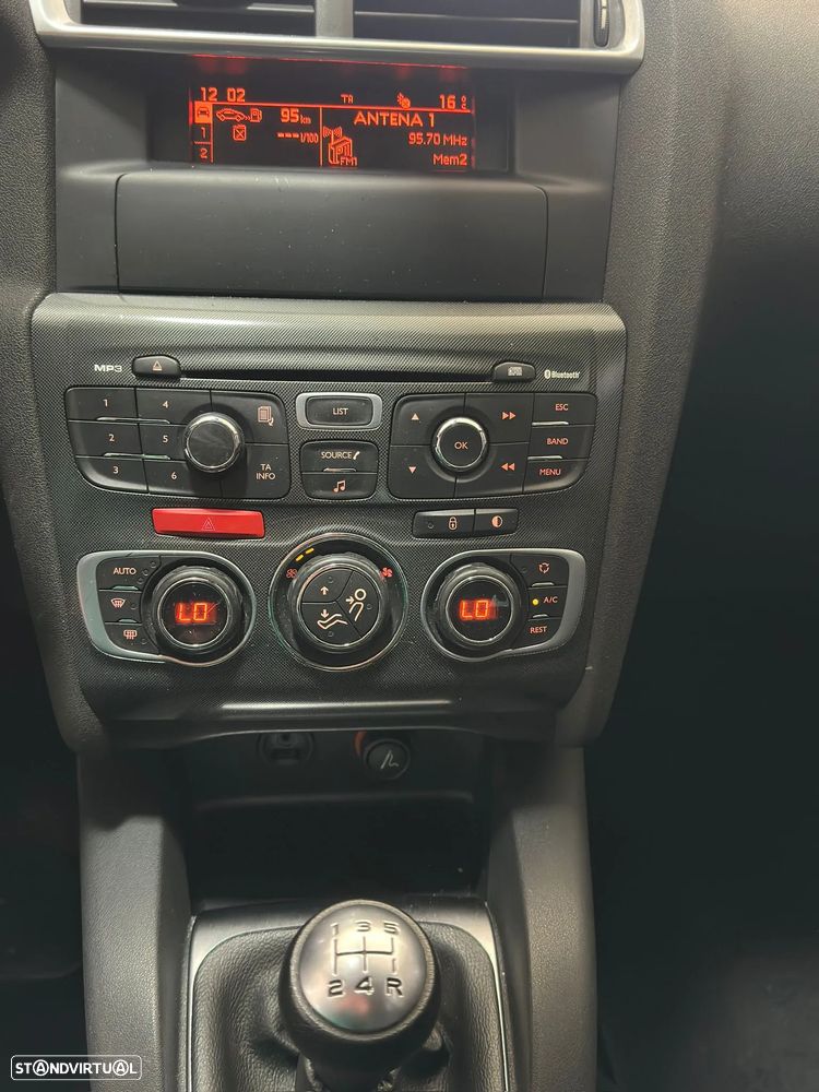 Citroën C4 1.6 VTi Seduction - 10