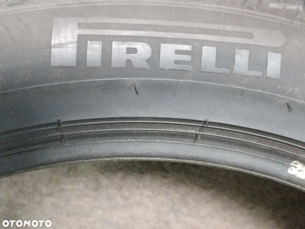 OPONA OPONY Zimowe Pirelli 225/50 R18 - 10