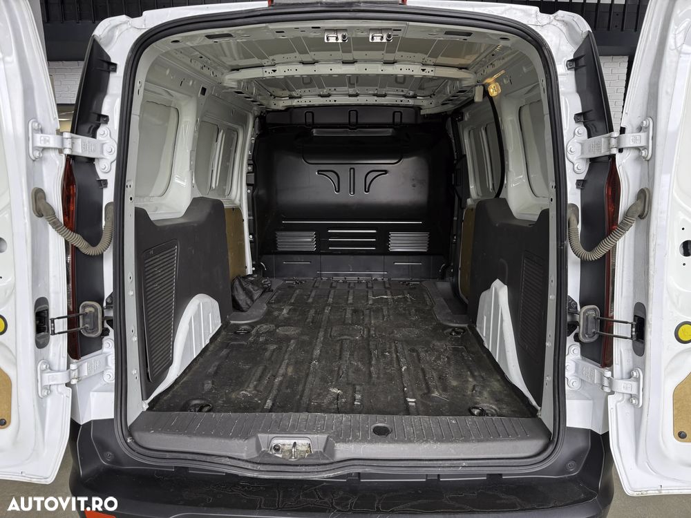 Ford Transit Connect - 10