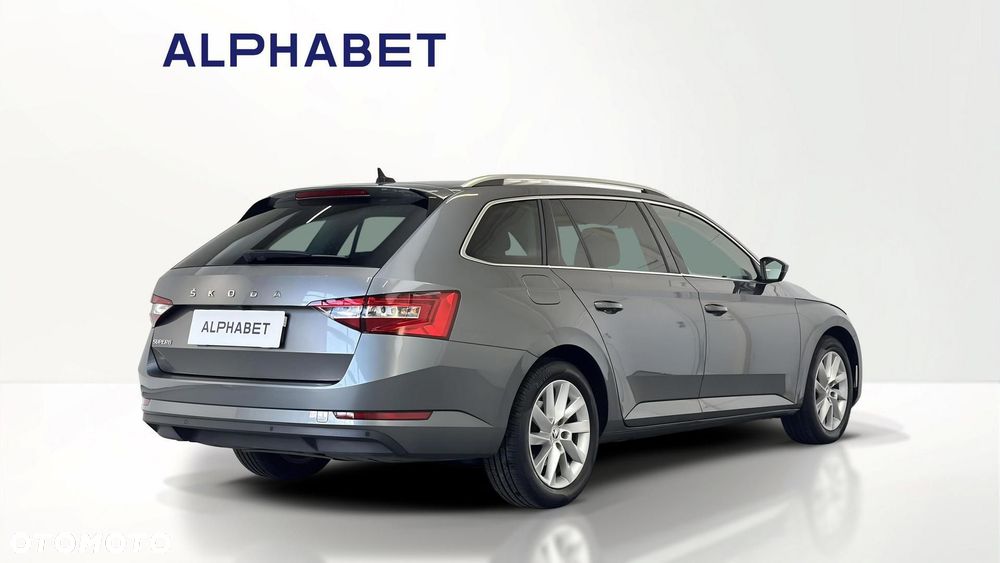 Skoda Superb 2.0 TDI SCR Ambition DSG - 9