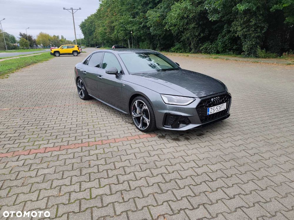 Audi A4 Limousine - 4