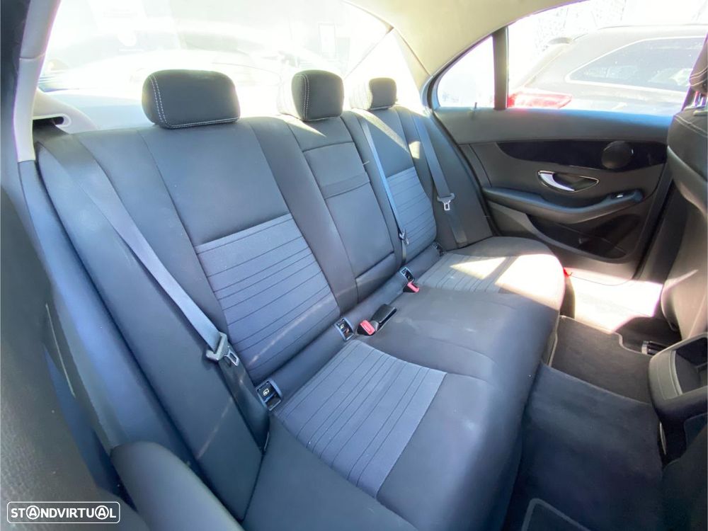 Mercedes-Benz C 180 BlueTEC - 13