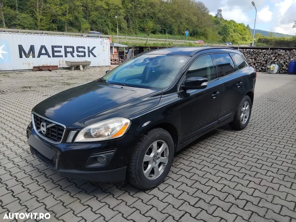 Volvo XC 60 D5 AWD A6 Basic - 6