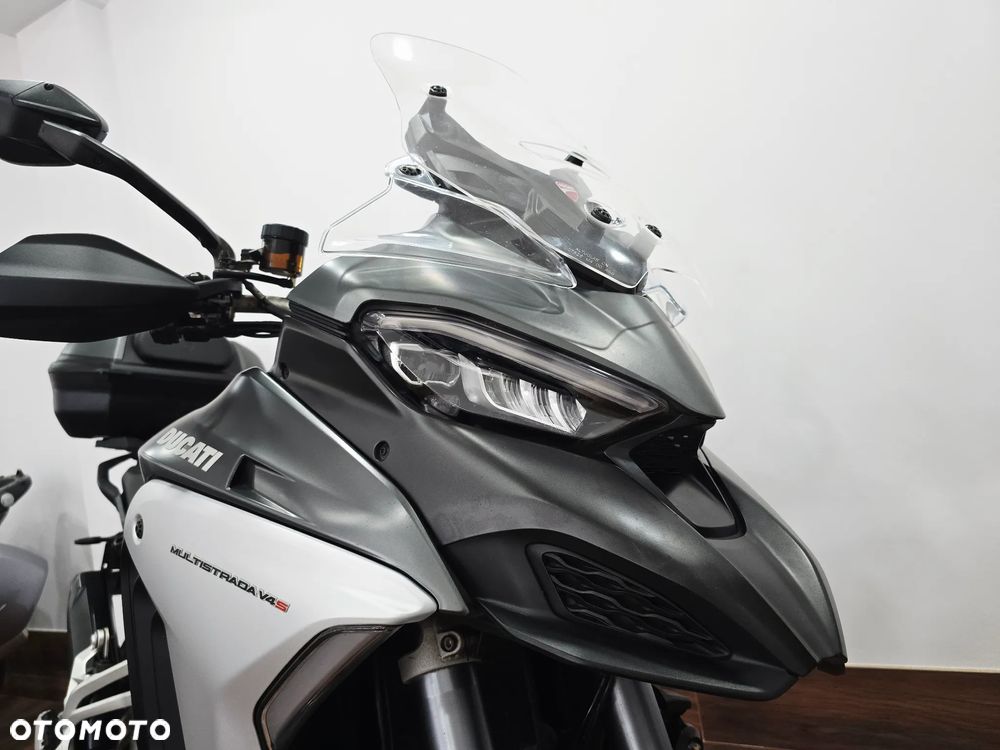 Ducati Multistrada - 13