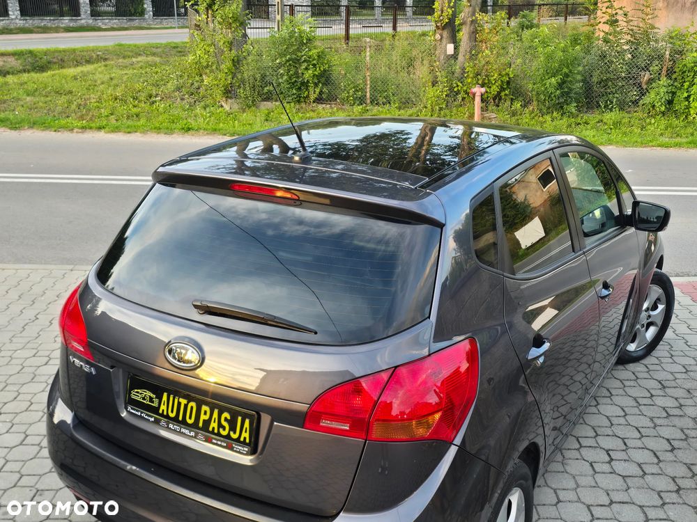 Kia Venga 1.6 CVVT Fifa World Cup Edition - 13