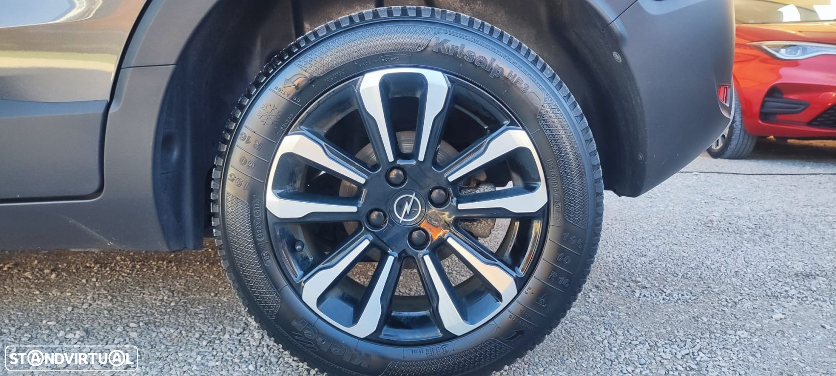 Opel Crossland 1.5 Diesel Business Elegance - 20